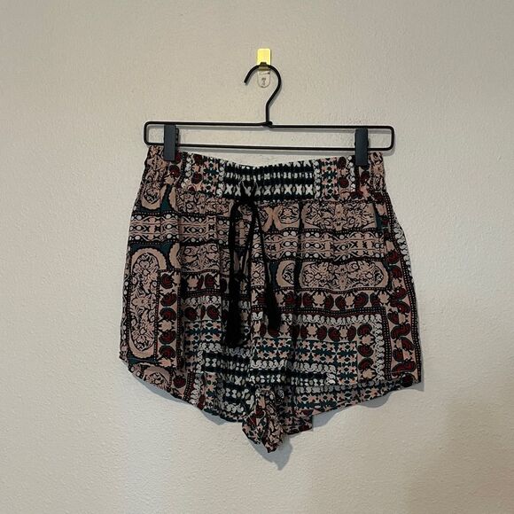 Cleobella Patterned Shorts, size M - Picture 1 of 6